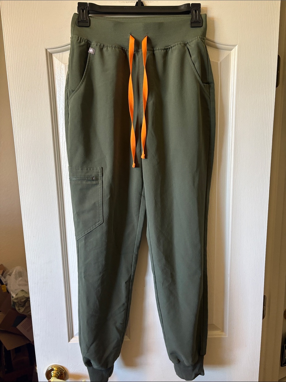FIGS Dark Green  w/neon orange drawstring Technical Collection Joggers size XS
